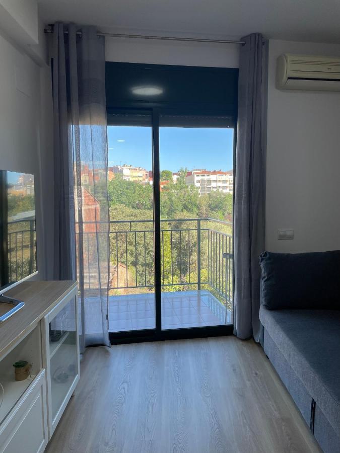 Acogedor Apartamento Vallparadis Con Parking Terrassa Kültér fotó