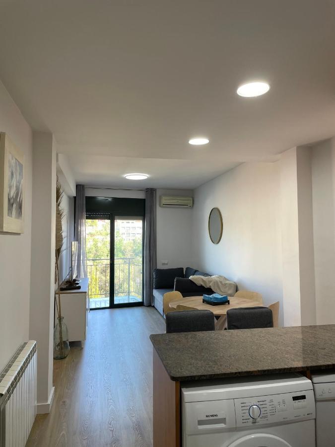 Acogedor Apartamento Vallparadis Con Parking Terrassa Kültér fotó