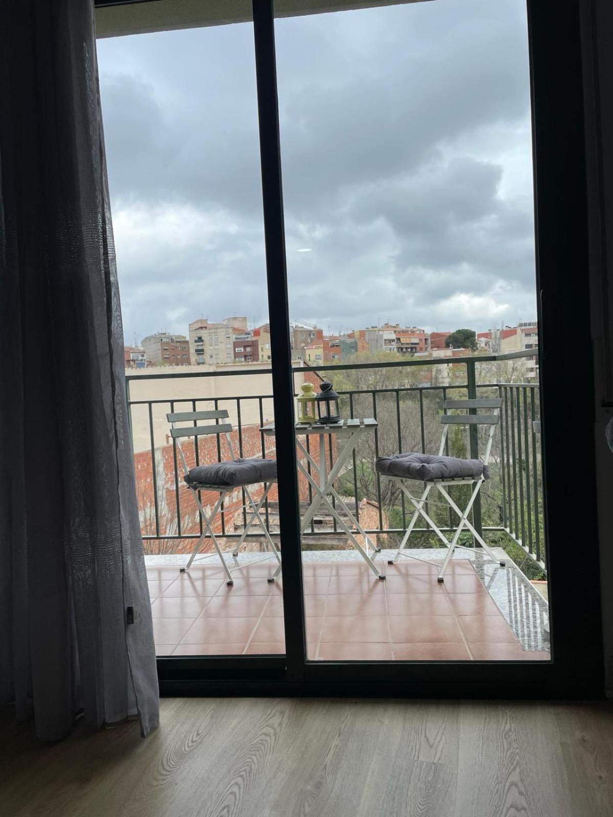 Acogedor Apartamento Vallparadis Con Parking Terrassa Kültér fotó